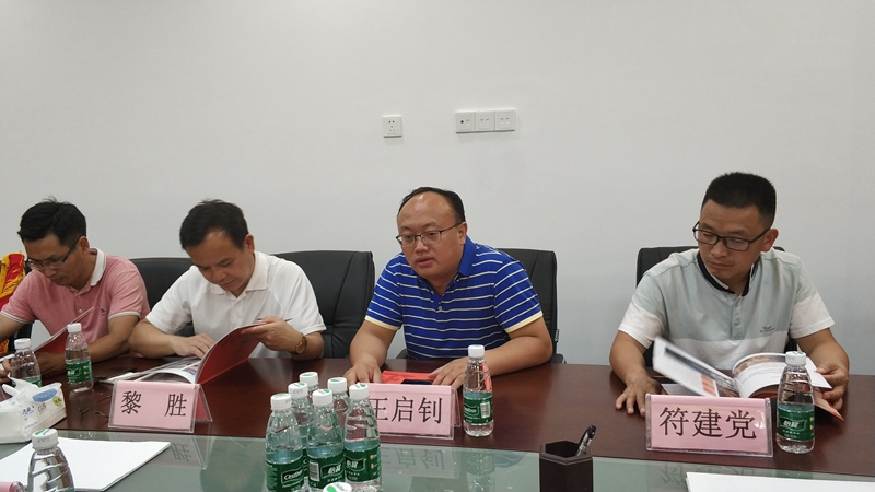 蛇场乡党委书记王启钊讲话.jpg